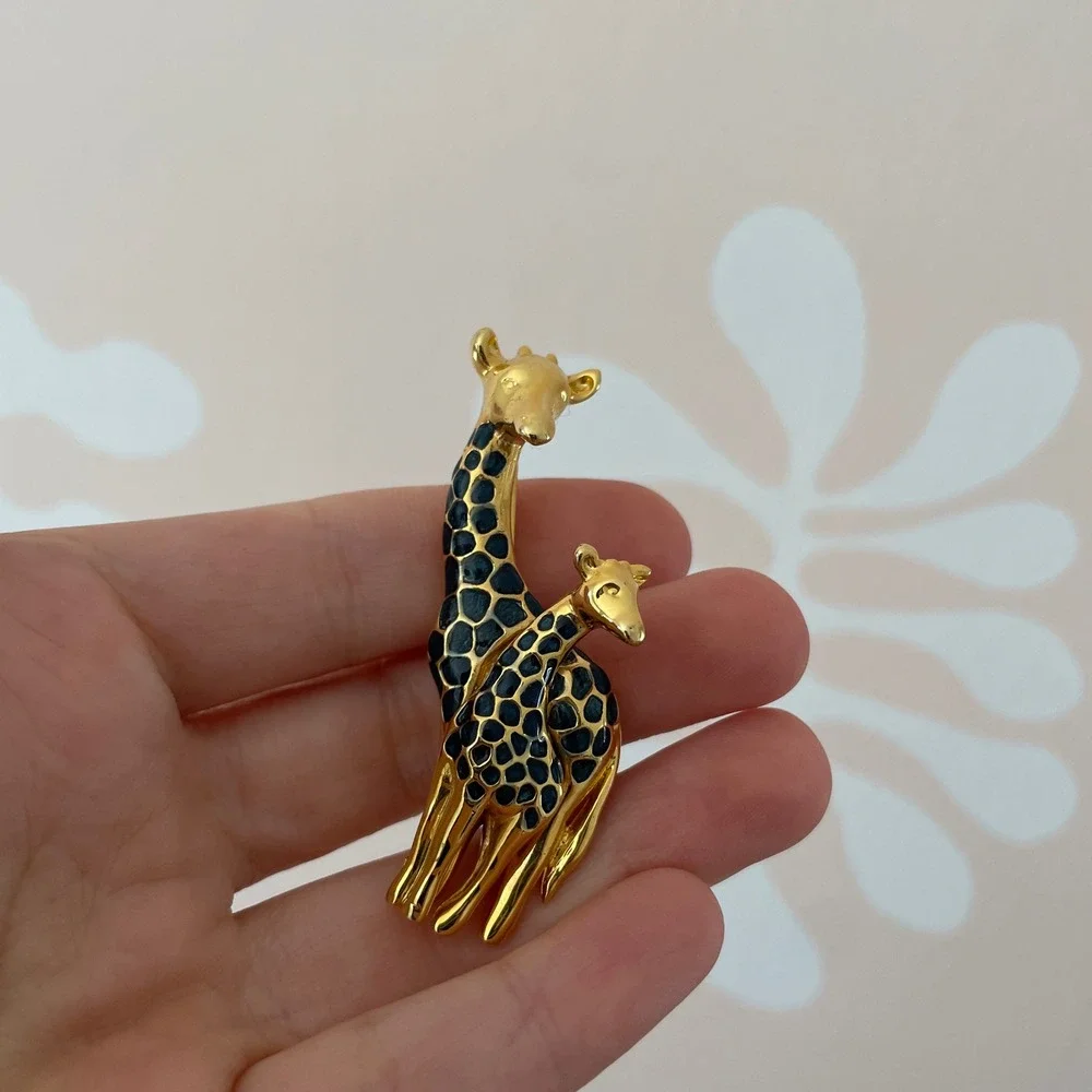 Vintage Gold Tone Enamel Mother and Baby Giraffe Brooch Safari Animal Pin